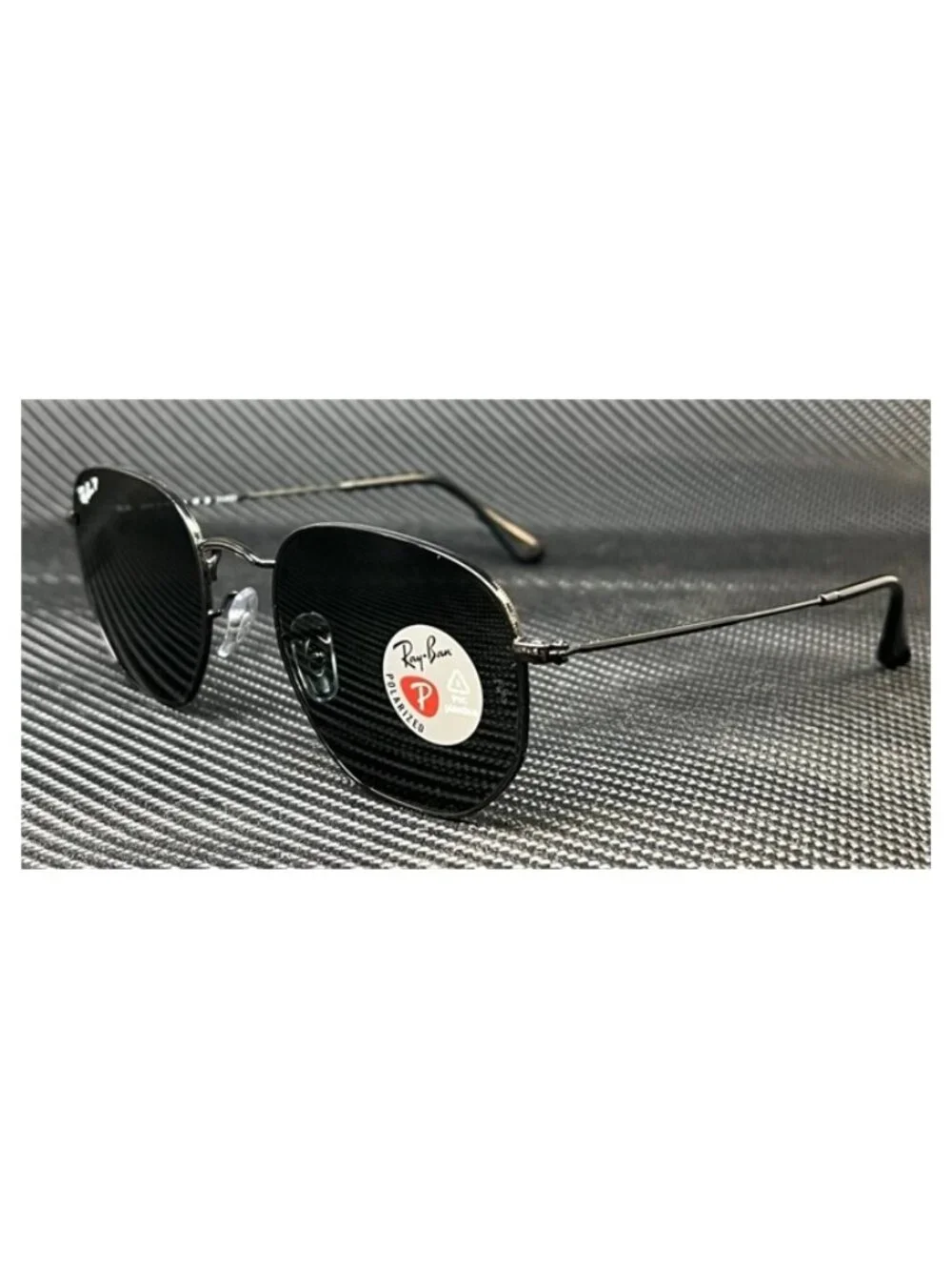 New Ray-Ban Men  Black Sunglasses  51- 21- 145